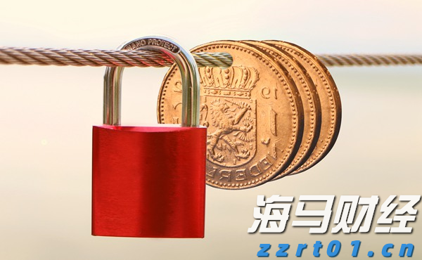 浔郁春光好 田间育苗忙