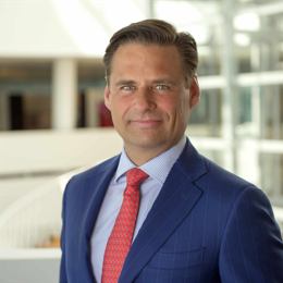 解锁新市场!梅州观赏鱼 “游” 进马来西亚