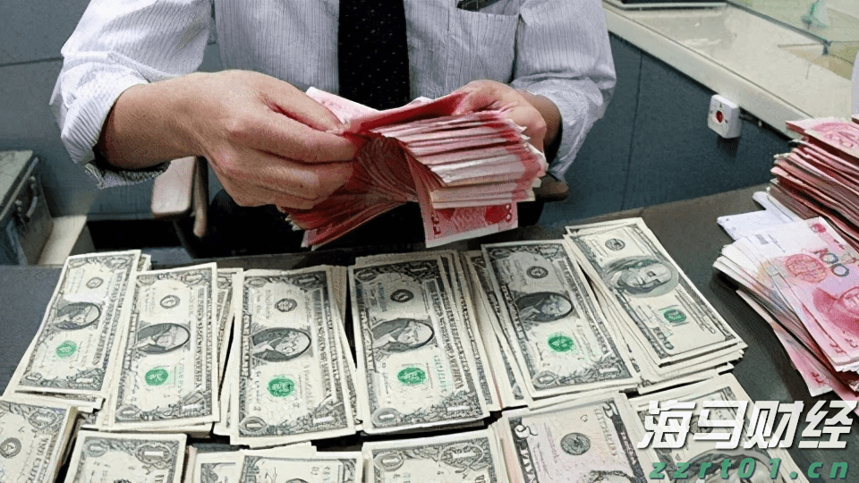 全国铁路暑运发送旅客破7亿人次