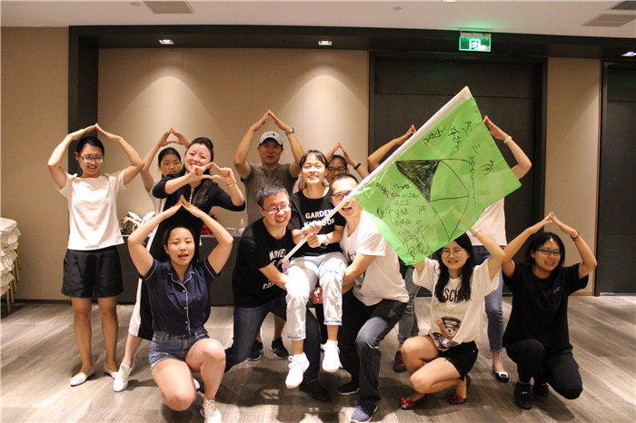 我市召开“扫黄打非”工作会议